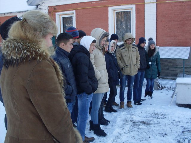 Заняття екологів на метеостанції 2