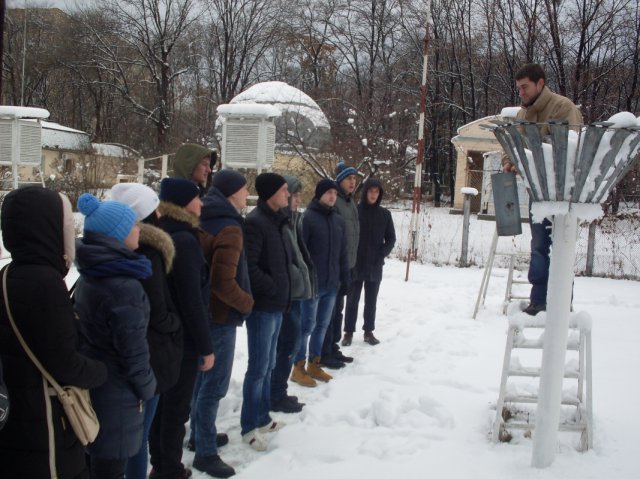 Заняття екологів на метеостанції 2